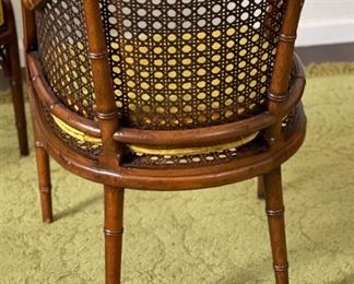 2pc Vintage Mid-century Hekman Cane Chairs PAIR Hollywood Regency 33x22x24in HxWxD