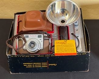 1950s Kodak Bantam RF Town & Country Camera Outfit Box: 4x12x9.5in HxWxD