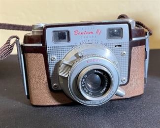 1950s Kodak Bantam RF Town & Country Camera Outfit Box: 4x12x9.5in HxWxD