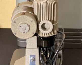 Bell & Howell 16mm Film Projector 273 Model A 16x13x8.5in HxWxD