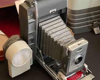 Polaroid 900 Electric Eye Land Camera Case: 4x12x11in HxWxD