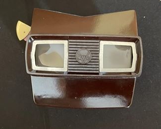 View-Master Model E with Light Attachment 3.5x4.5x6.5in HxWxD