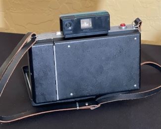 Polaroid Automatic 100 Land Camera 2.5x8x5in HxWxD