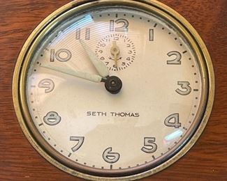 Seth Thomas Vintage Alarm Clock DEFT-3 3.75x4.25x2in HxWxD