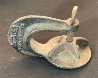 Shaler 5 Minute Vulcanizer Clamp - For Tire Tube Repairs 3x4.5x2.5in HxWxD