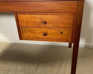 Vintage MCM Teak Domino Mobler Danish Modern Desk 28 x 23.5 x 53in HxWxD