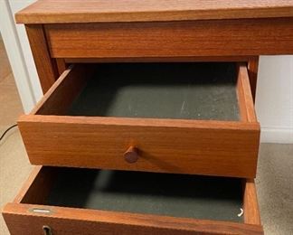 Vintage MCM Teak Domino Mobler Danish Modern Desk 28 x 23.5 x 53in HxWxD