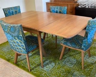 Vintage MCM Carl Bissman Solid Walnut Dining Table w/4 Chairs Mid Century Modern Table: 29x42x28-72-82-92in HxWxD