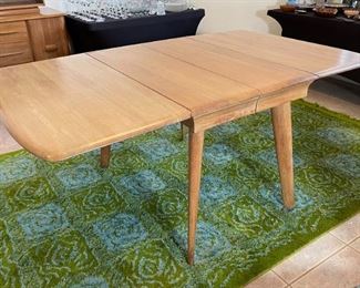 Vintage MCM Carl Bissman Solid Walnut Dining Table w/4 Chairs Mid Century Modern Table: 29x42x28-72-82-92in HxWxD