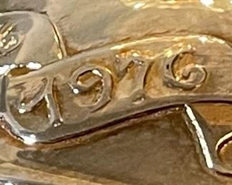 Wallace Silversmiths Ornament 1976 Sleigh Bell Silver Plated Box: 3x3.75x3.75in HxWxD