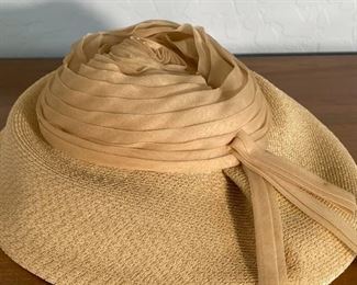 Vintage Reproduction of Christian Dior Hat Harzfelds 5x11x12<BR> Inside diameter: 6.75in