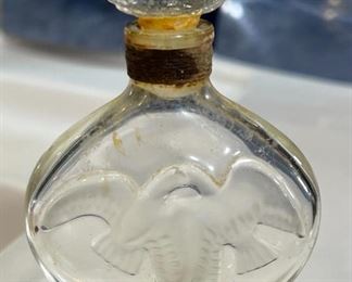 Vintage Nina Ricci L' Air Du Temps Perfume Bottle 3in H