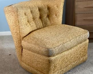 AS-IS 60s Vintage Upholstered Chair 30 x 33 x 33in HxWxD