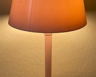 MCM Gerald Thurston Lightolier Table Lamp #2 22 x 14in diameter