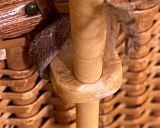 Vintage Barlow Nantucket Basket Quail Scrimshaw 7x10x7in HxWxD