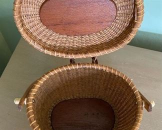 Vintage Barlow Nantucket Basket Quail Scrimshaw 7x10x7in HxWxD