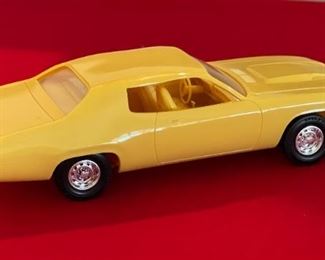 1974 Plymouth Roadrunner Blaze Yellow Model Dealer Promo Car 2.5x3.25x8 HxWxD