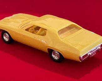 1974 Plymouth Roadrunner Blaze Yellow Model Dealer Promo Car 2.5x3.25x8 HxWxD