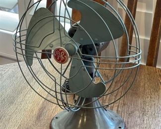 Antique GE Vortalex Fan FM10V1 17x13x9in HxWxD