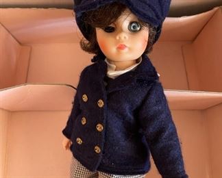 madame alexander doll laurie 1226 11 inches
