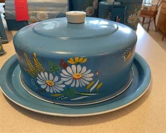 RANSBURG VINTAGE CAKE CADDY/CARRIER RARE BLUE WITH HAND PAINTED FLOWERS 6. 5 x 16“ diameter