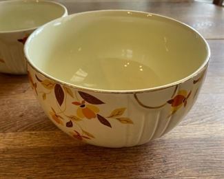 VINTAGE HALL POTTERY AUTUMN LEAF JEWEL 3 BOWL SET