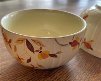 VINTAGE HALL POTTERY AUTUMN LEAF JEWEL 3 BOWL SET