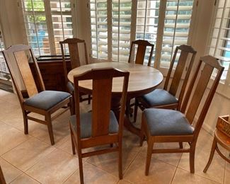 Old wooden oak round dining room table with 6 chairs Table 30 inches high 41.5 inches in diameter chair seating height 20.5 inches chair with 17 inches