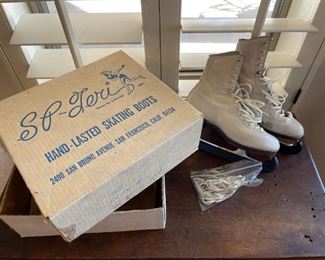 SP Teri Ice Skates Size 8.5