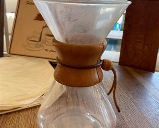 Chemex Pour Over Coffee Maker VTG Pyrex Glass Wood Collar 9.5" USA 9.5 x 6.5