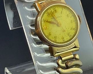 Vintage Wittnauer 10k Rolled Gold Watch 15 Jewels Case: 32x24mm