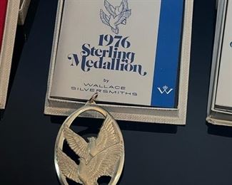 7 Wallace Sterling Silver Medallion Christmas Ornaments Approx 2.5x2.5in