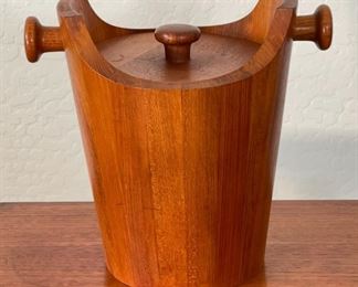 Scan Look AQ Teak MCM Ice Bucket	13.75 x 15 x 10.75	HxWxD
