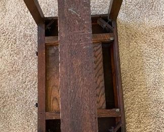 Antique Arts & Crafts Mission Oak Desk Library Table w/ Flip Top Inkwell	28.75 x 39 x 25.75in	HxWxD
