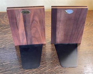 3pc Chrysler Plymouth Millionaires Club Bookends & Memo Holder Desk Set Black Walnut	6.5 x 5 x 5.5in	HxWxD
