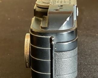 View-Master Personal Stereo Camera Viewmaster Vintage	4x7x2.5in	HxWxD
