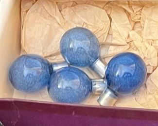 Sawyers Viewmaster Personal Flash in Original Box View-Master	3.5x7x7in	HxWxD
