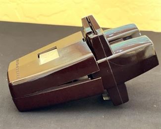 View-Master Model E with Light Attachment	3.5x4.5x6.5in	HxWxD
