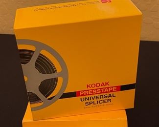 Kodak Presstape Universal Film Splicer in box	2.5 x 6 x 6.25in	HxWxD

