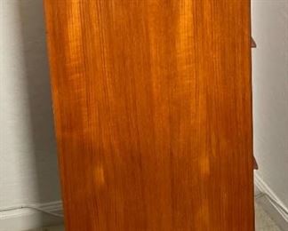 1960s MCM Scandinavian Teak 6 Drawer Dresser	29 x 35.5 x 16in	HxWxD
