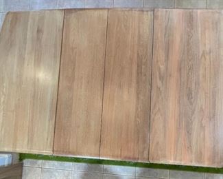 Vintage MCM Carl Bissman Solid Walnut Dining Table w/4 Chairs Mid Century Modern	Table: 29x42x28-72-82-92in	HxWxD
