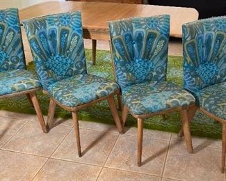 Vintage MCM Carl Bissman Solid Walnut Dining Table w/4 Chairs Mid Century Modern	Table: 29x42x28-72-82-92in	HxWxD
