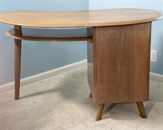 Vintage MCM Carl Bissman Solid Walnut Kidney Desk	28 x 48 x 26in	HxWxD
