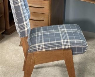 Vintage MCM Walnut Chair	34 x 20 x 21in	HxWxD
