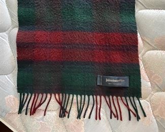 Vintage Johnstons of Elgin Cashmere Scarf	11x55in	
