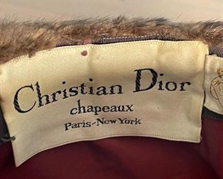 Vintage Christian Dior Bonwit Teller Mink Fur Hat	7in H x 8in diameter <BR>Inside diameter: 7in	
