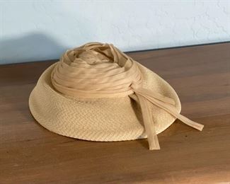 Vintage Reproduction of Christian Dior Hat Harzfelds	5x11x12<BR> Inside diameter: 6.75in	
