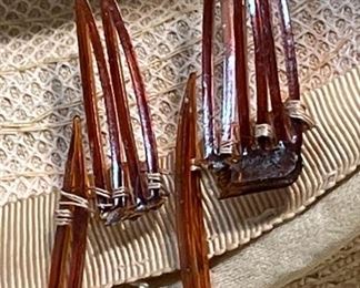 Vintage Reproduction of Christian Dior Hat Harzfelds	5x11x12<BR> Inside diameter: 6.75in	
