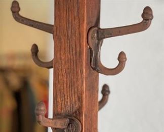 Antique Arts & Crafts Mission Oak Coat Stand Hat Tree	67x18.5x18.5in	HxWxD
