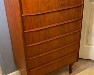 #2 1960s MCM Scandinavian Teak 6 Drawer Dresser	40x25.5x15.5in	HxWxD
